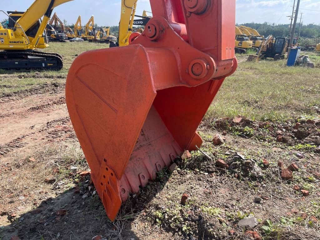 Hitachi ZX 240 - 크롤러 굴삭기 : 사진 5 Hitachi ZX 240 - 크롤러 굴삭기 : 사진 5