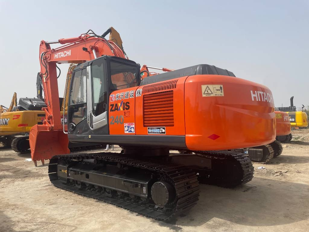 Hitachi ZX 240 - 크롤러 굴삭기 : 사진 1 Hitachi ZX 240 - 크롤러 굴삭기 : 사진 1