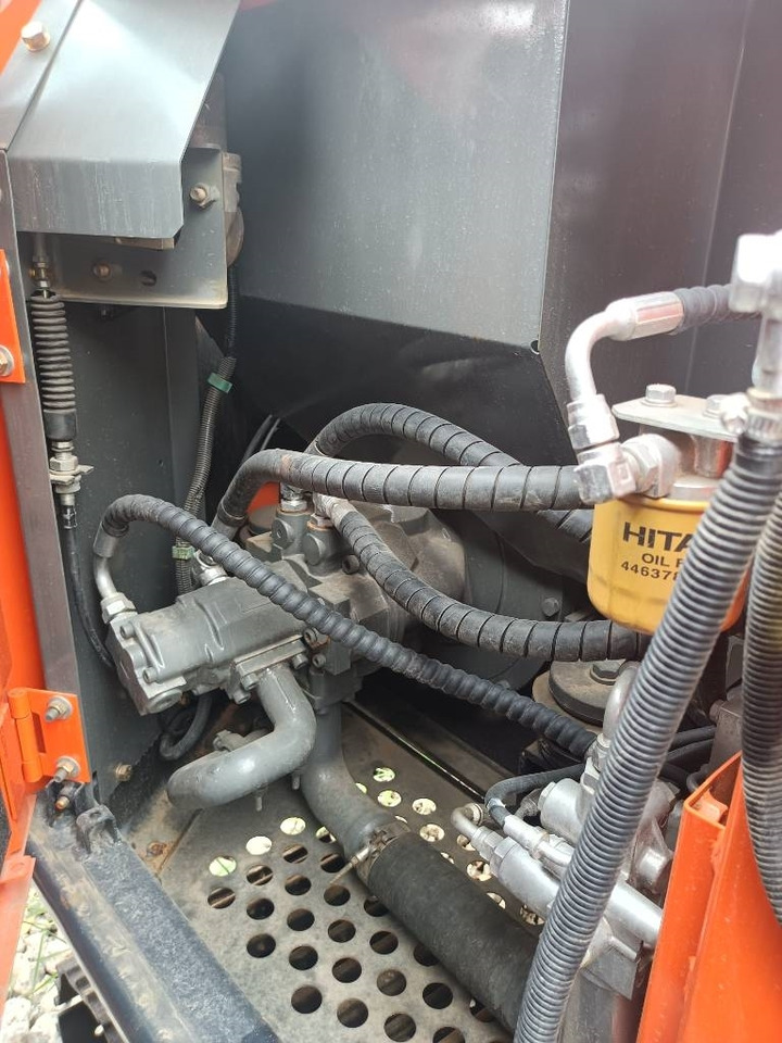 Hitachi ZX 60 - 크롤러 굴삭기 : 사진 5 Hitachi ZX 60 - 크롤러 굴삭기 : 사진 5