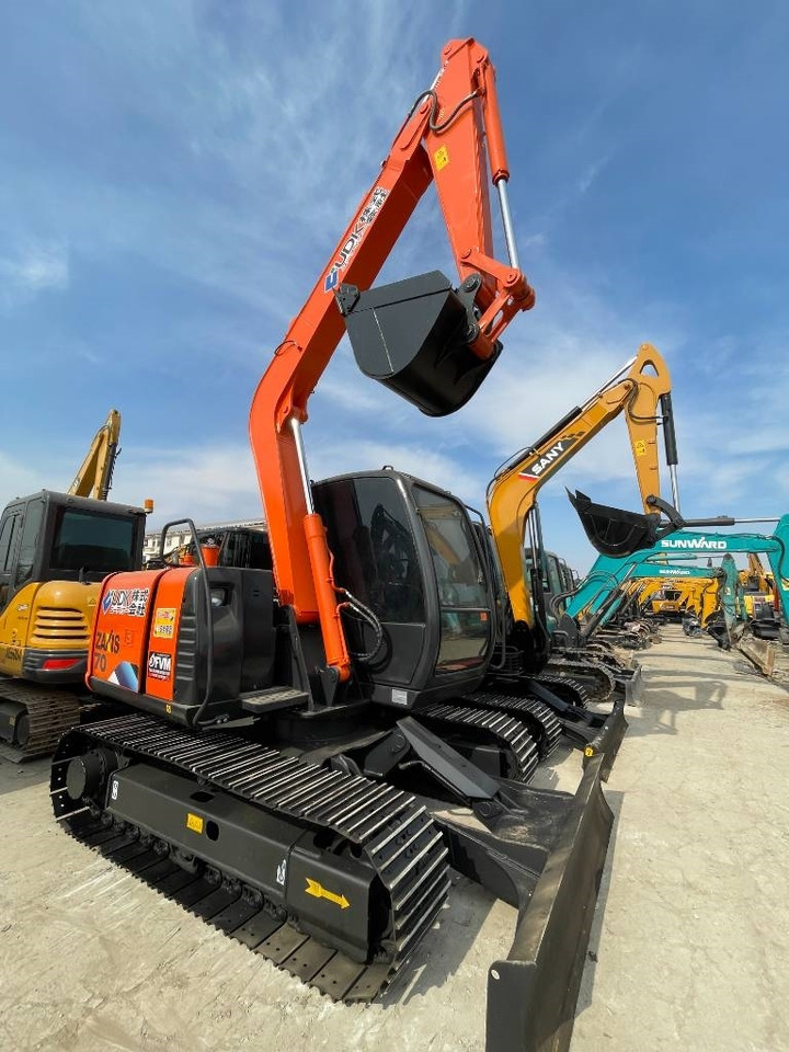 Hitachi ZX 70 - 미니 굴삭기 : 사진 3 Hitachi ZX 70 - 미니 굴삭기 : 사진 3