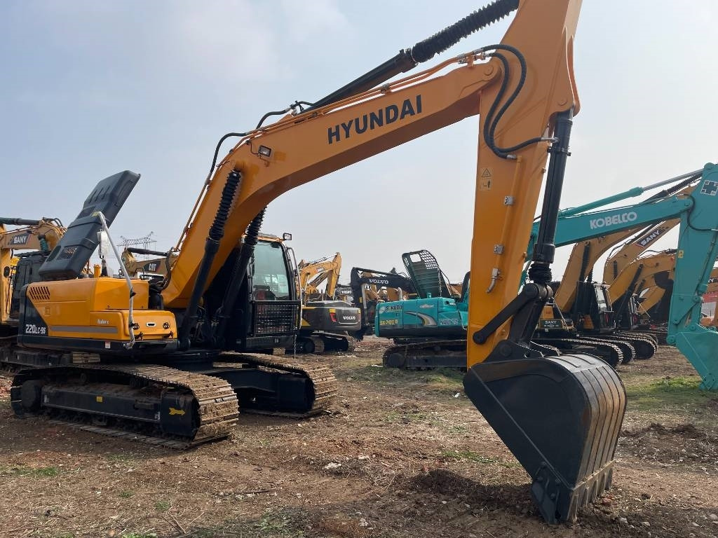 Hyundai 220 - 크롤러 굴삭기 : 사진 3 Hyundai 220 - 크롤러 굴삭기 : 사진 3