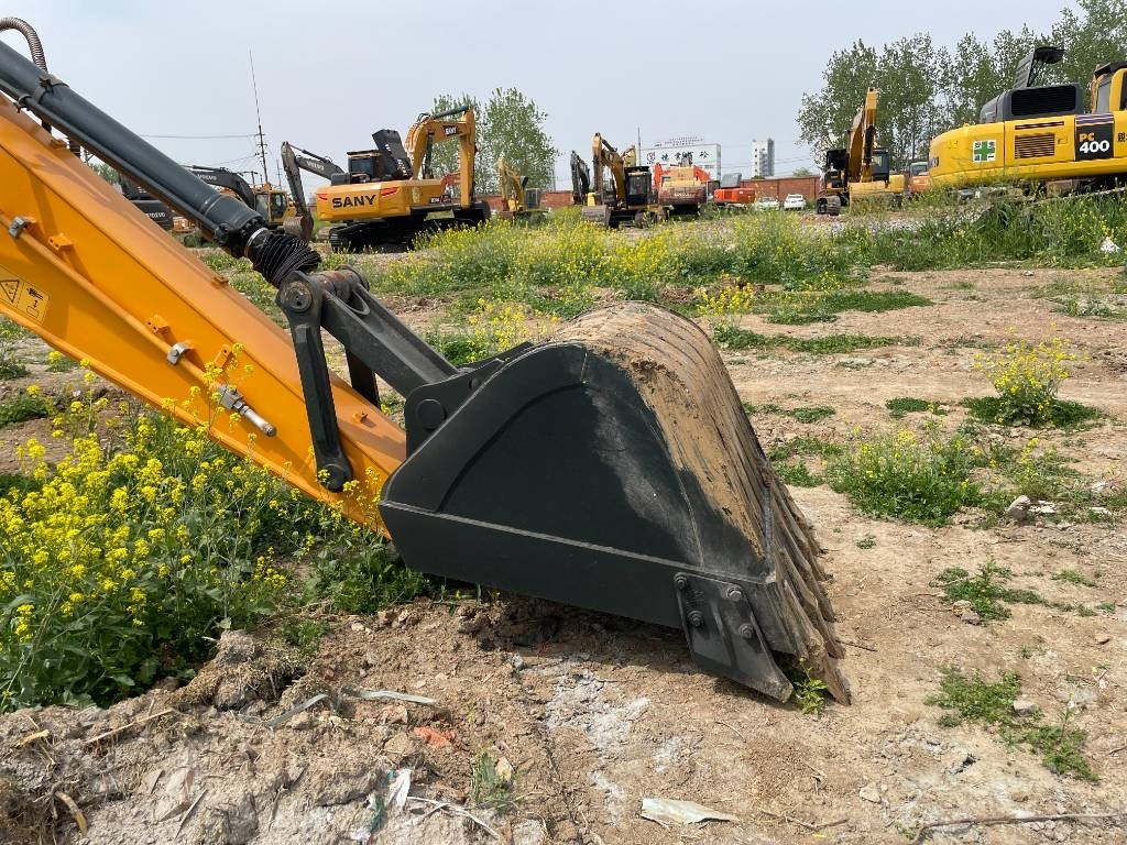 Hyundai 225LC-9S - 크롤러 굴삭기 : 사진 4 Hyundai 225LC-9S - 크롤러 굴삭기 : 사진 4