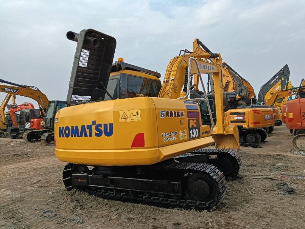 Komatsu PC 130 - 크롤러 굴삭기 : 사진 2 Komatsu PC 130 - 크롤러 굴삭기 : 사진 2