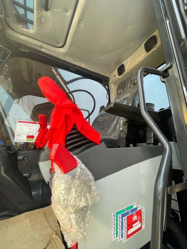 Komatsu PC 240 LC - 크롤러 굴삭기 : 사진 4 Komatsu PC 240 LC - 크롤러 굴삭기 : 사진 4