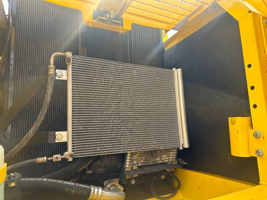 Komatsu PC 240 - 크롤러 굴삭기 : 사진 4 Komatsu PC 240 - 크롤러 굴삭기 : 사진 4