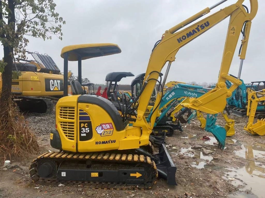 Komatsu PC 35 - 미니 굴삭기 : 사진 1 Komatsu PC 35 - 미니 굴삭기 : 사진 1