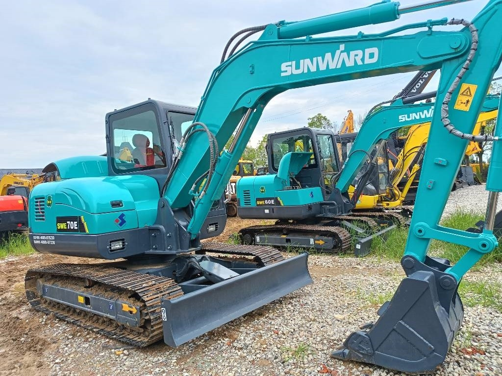 Sunward SWE 70 - 크롤러 굴삭기 : 사진 4 Sunward SWE 70 - 크롤러 굴삭기 : 사진 4