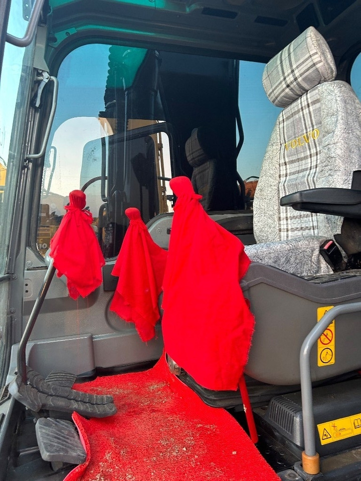 Volvo EC 210 - 크롤러 굴삭기 : 사진 2 Volvo EC 210 - 크롤러 굴삭기 : 사진 2