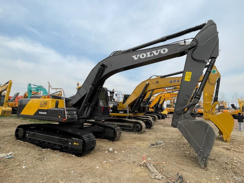 Volvo EC 240 - 크롤러 굴삭기 : 사진 1 Volvo EC 240 - 크롤러 굴삭기 : 사진 1