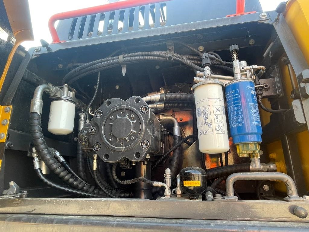 Volvo EC 290 - 크롤러 굴삭기 : 사진 2 Volvo EC 290 - 크롤러 굴삭기 : 사진 2