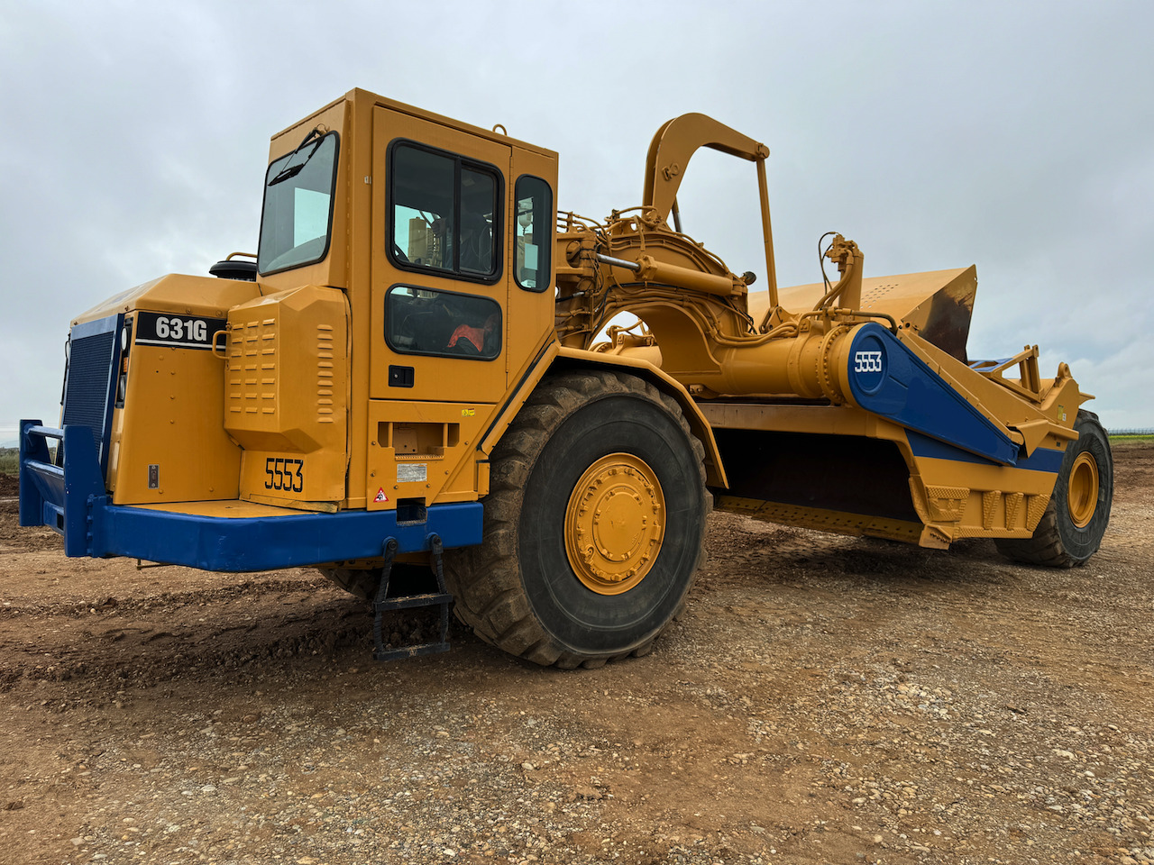 2003 CAT 631G - 스크레이퍼 : 사진 1 2003 CAT 631G - 스크레이퍼 : 사진 1