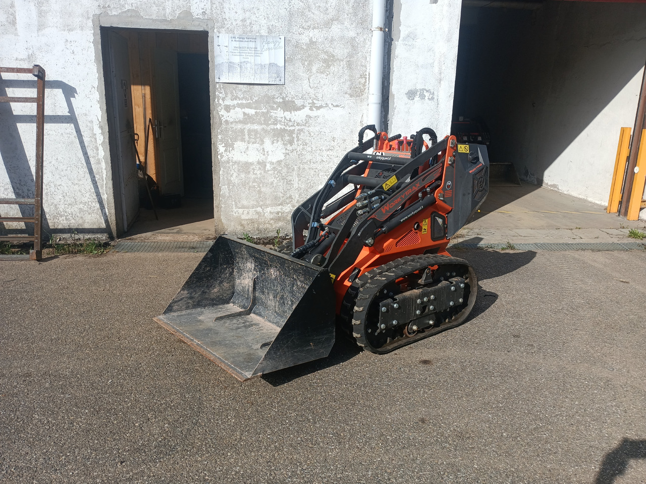 Cast Loaders Worky Trax WX22 - 소형 트랙 로더 : 사진 1 Cast Loaders Worky Trax WX22 - 소형 트랙 로더 : 사진 1