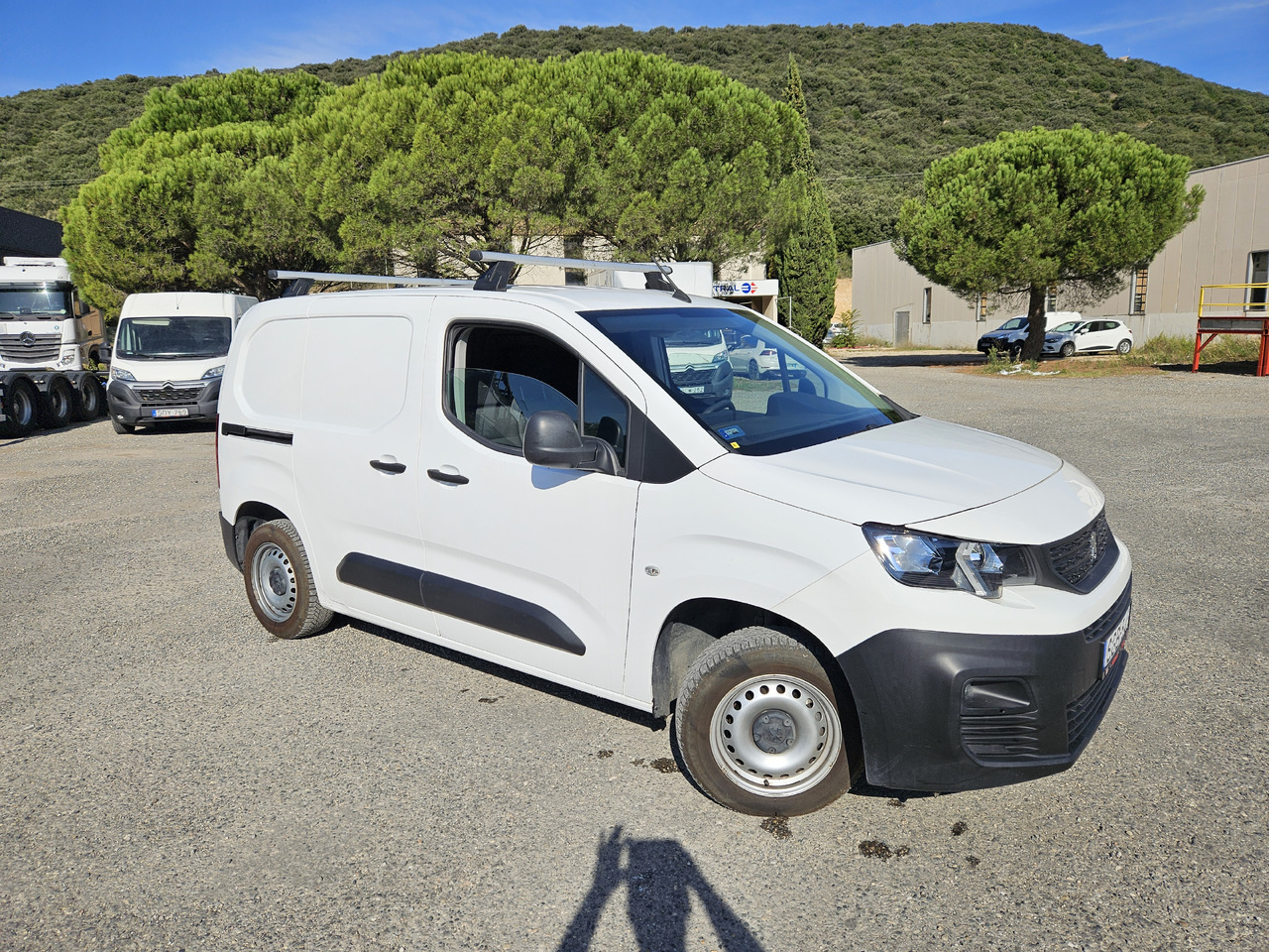 Peugeot Partner 1.5 Blue HDi 100 Premium L1 - 소형 밴 : 사진 3 Peugeot Partner 1.5 Blue HDi 100 Premium L1 - 소형 밴 : 사진 3