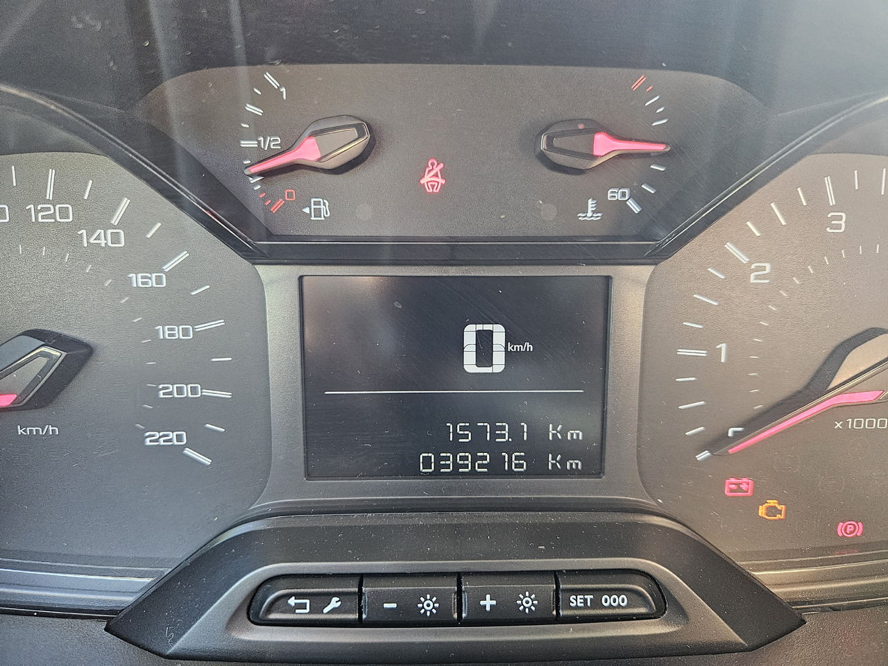 Peugeot Partner 1.5 Blue HDi 100 Premium L1 - 소형 밴 : 사진 4 Peugeot Partner 1.5 Blue HDi 100 Premium L1 - 소형 밴 : 사진 4