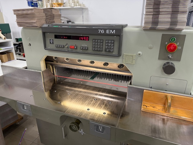 POLAR 76 EM - 종이 절단기 : 사진 2 POLAR 76 EM - 종이 절단기 : 사진 2