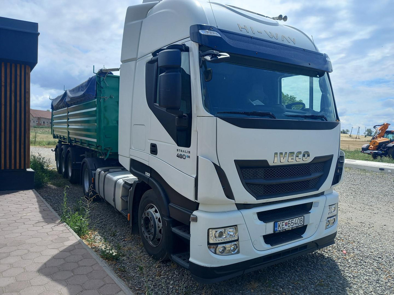 Iveco AS440T/P, 353kW, EURO 6 - 드롭사이드/ 플랫베드 트럭 : 사진 2 Iveco AS440T/P, 353kW, EURO 6 - 드롭사이드/ 플랫베드 트럭 : 사진 2