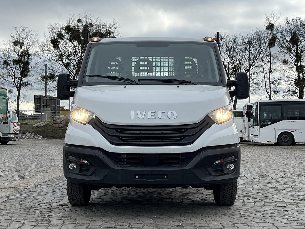 Iveco DAILY SKLÁPAČ, 2.3D, 35S16H - 덤프 밴 : 사진 2 Iveco DAILY SKLÁPAČ, 2.3D, 35S16H - 덤프 밴 : 사진 2