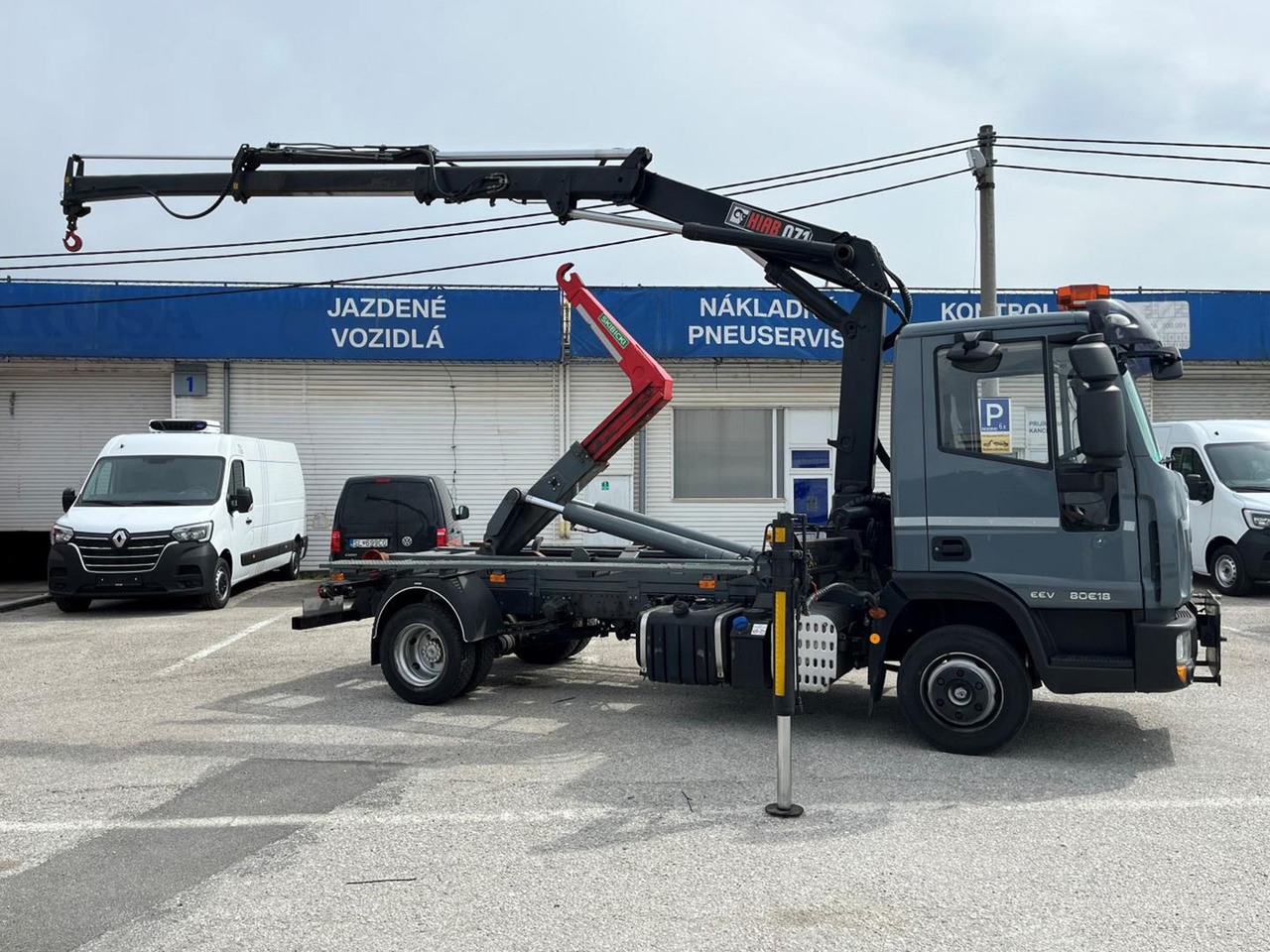 후크 리프트 트럭, 크레인 트럭 Iveco EuroCargo, 80E18, Hákový nosič kontajnerov : 사진 10