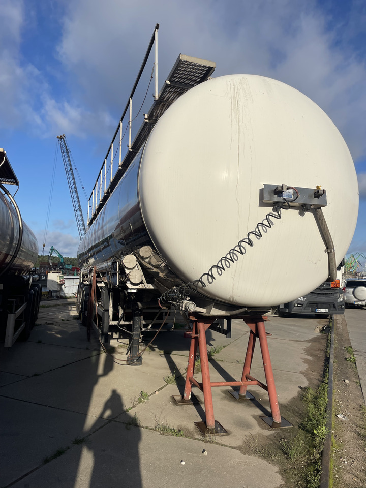 Klaeser TSA 55 C - 유조 세미 트레일러 : 사진 4 Klaeser TSA 55 C - 유조 세미 트레일러 : 사진 4