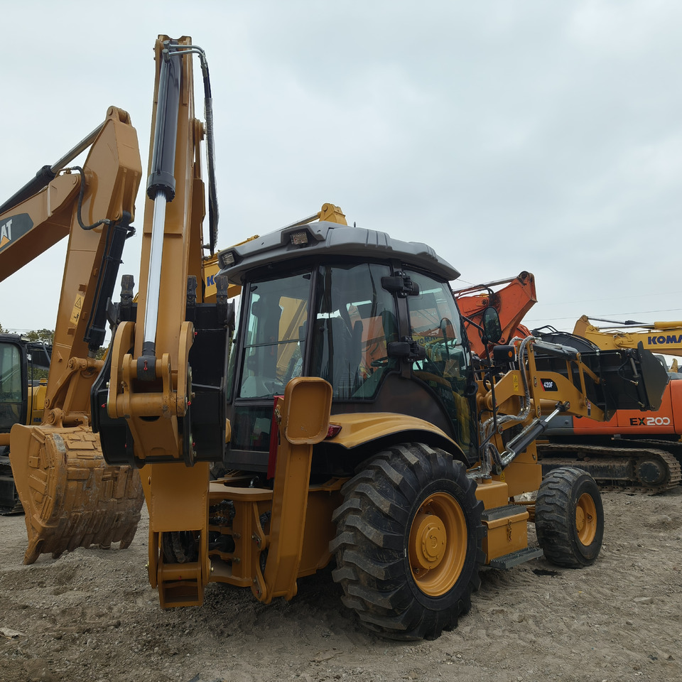 CATERPILLAR 420F - 백호 로더 : 사진 4 CATERPILLAR 420F - 백호 로더 : 사진 4