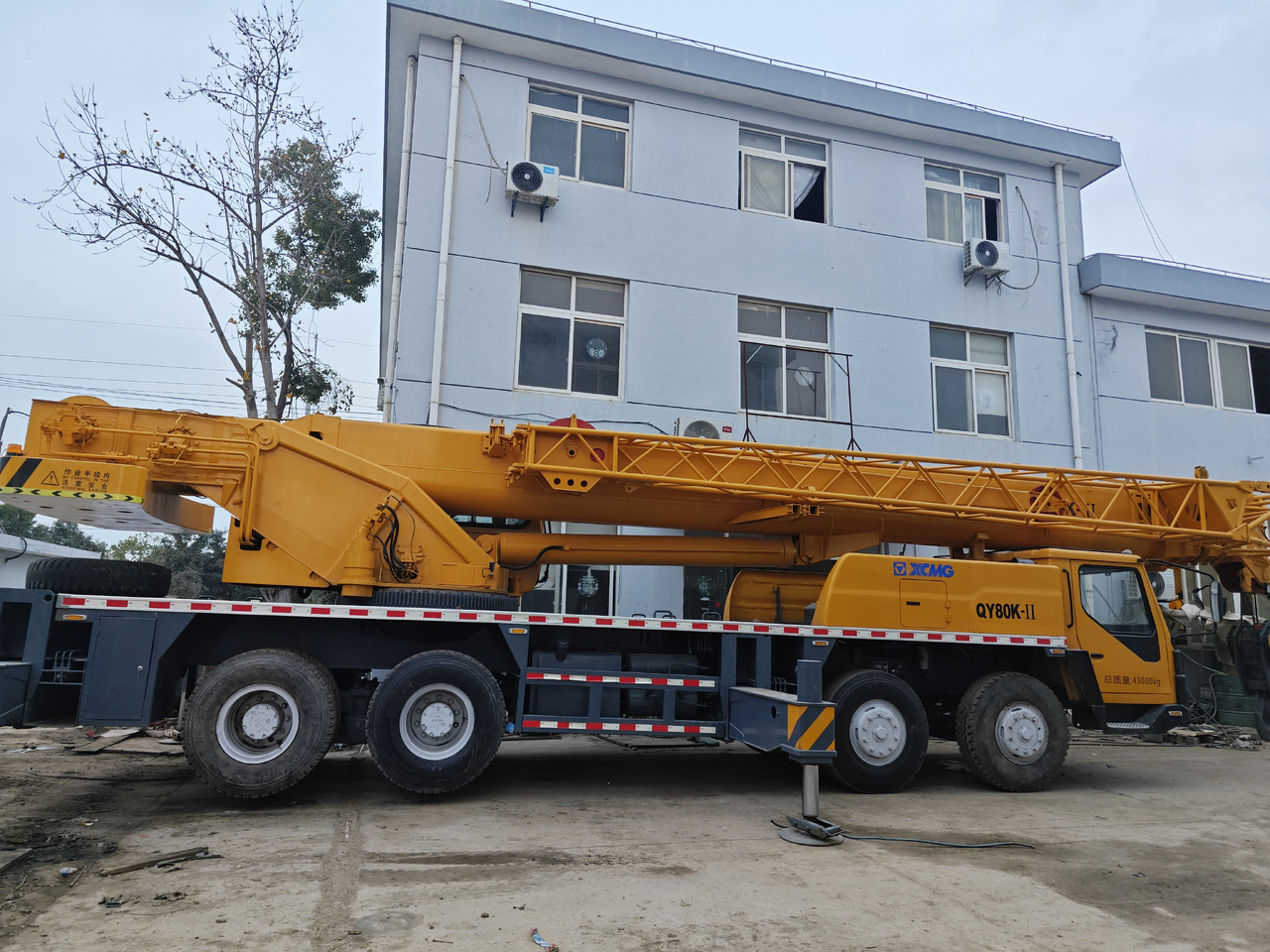 XCMG QY80K 80T TRUCK CRANE - 모바일 크레인 : 사진 2 XCMG QY80K 80T TRUCK CRANE - 모바일 크레인 : 사진 2