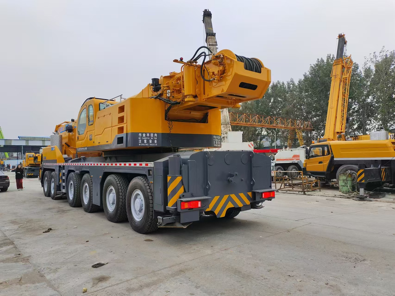 XCMG XCA260 260TON TRUCK CRANE - 모바일 크레인 : 사진 4 XCMG XCA260 260TON TRUCK CRANE - 모바일 크레인 : 사진 4
