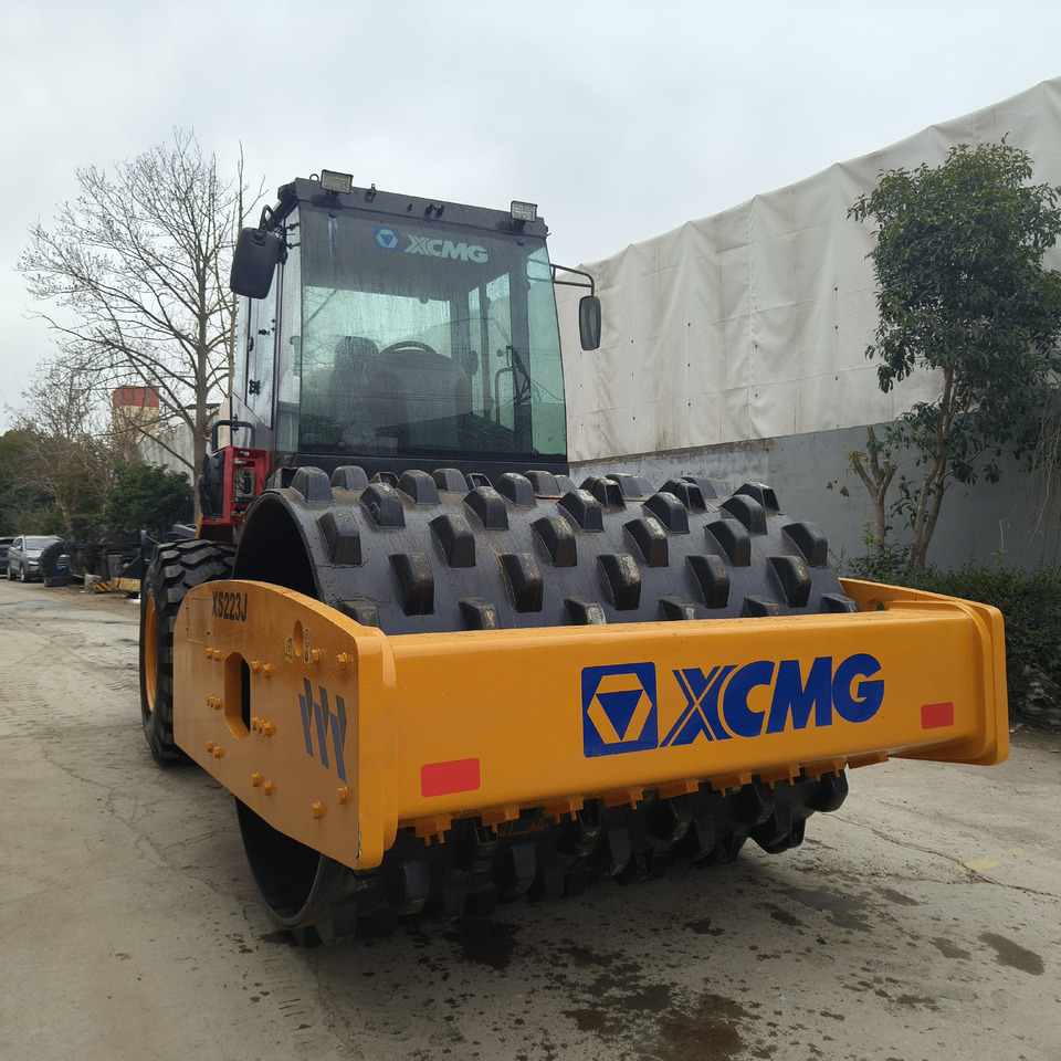 XCMG XS223J road roller - 압축기 : 사진 5 XCMG XS223J road roller - 압축기 : 사진 5