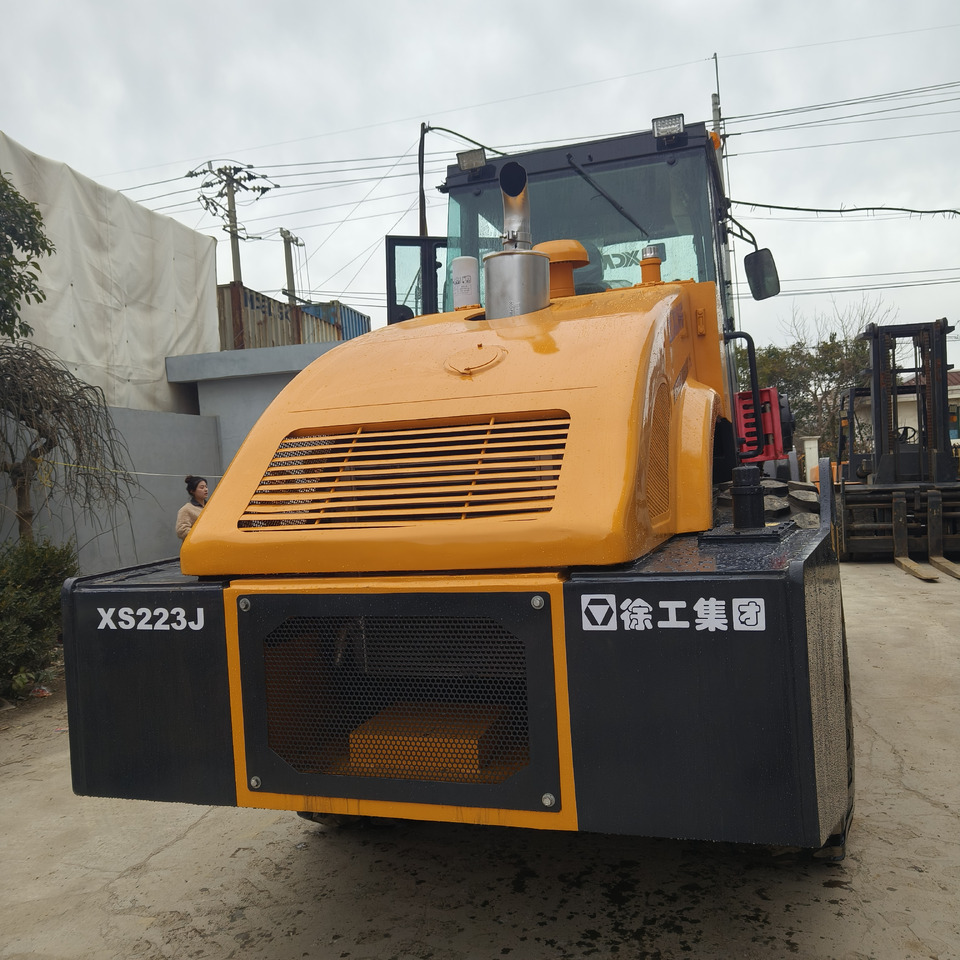 XCMG XS223J road roller - 압축기 : 사진 3 XCMG XS223J road roller - 압축기 : 사진 3