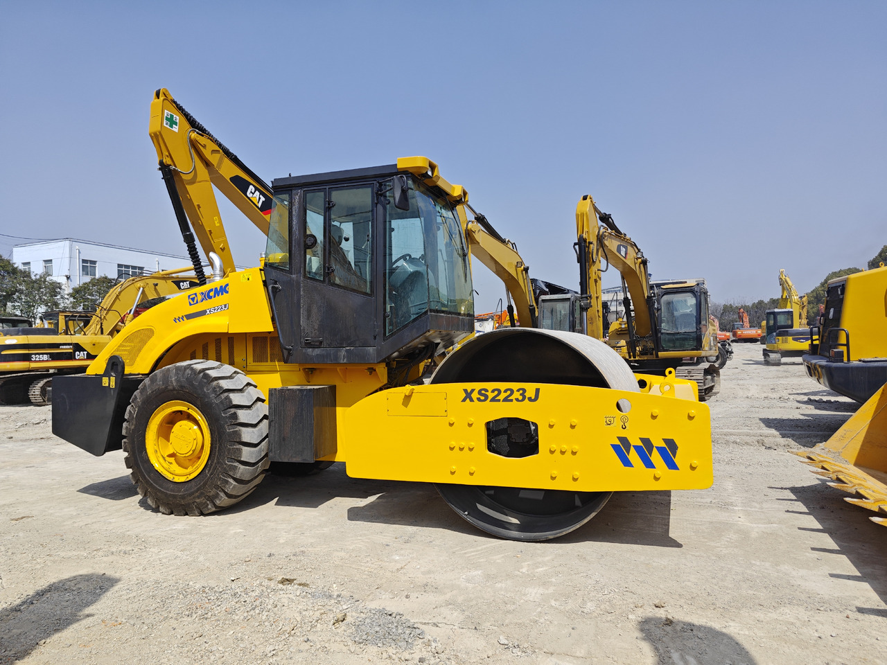 XCMG XS223J used xcmg road roller - 압축기 : 사진 1 XCMG XS223J used xcmg road roller - 압축기 : 사진 1