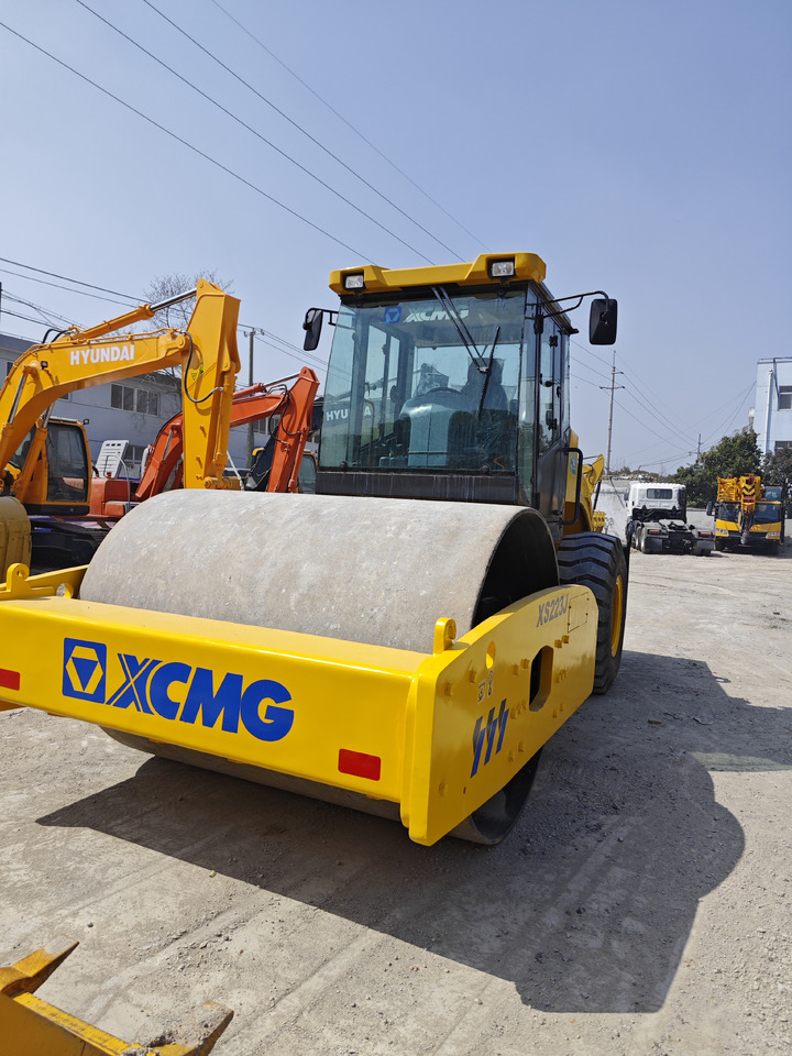 XCMG XS223J used xcmg road roller - 압축기 : 사진 3 XCMG XS223J used xcmg road roller - 압축기 : 사진 3