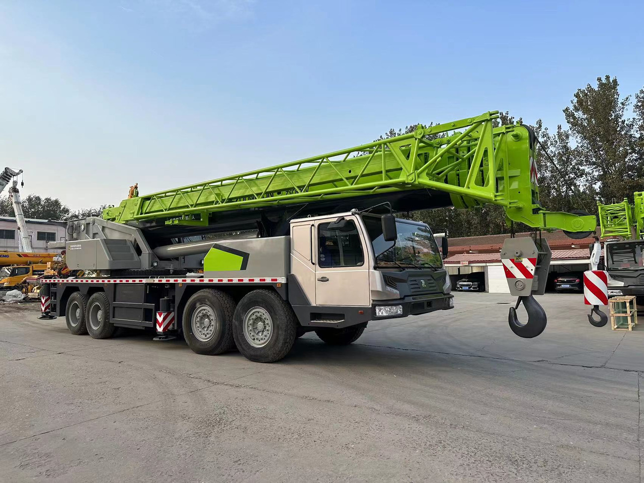 Zoomlion ZTC800V Used 80ton trcuk crane - 모바일 크레인 : 사진 1 Zoomlion ZTC800V Used 80ton trcuk crane - 모바일 크레인 : 사진 1