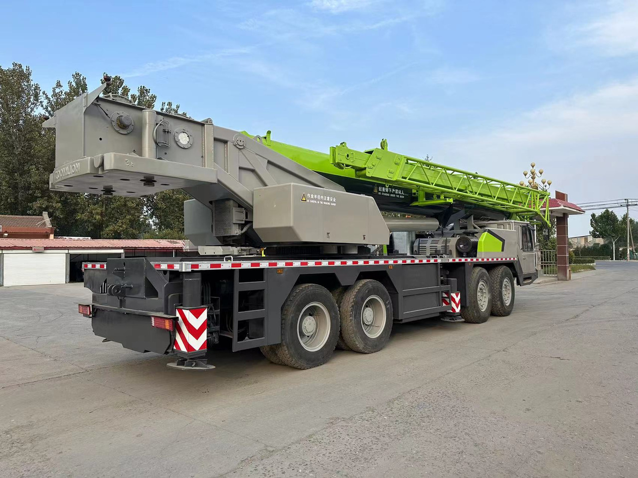 Zoomlion ZTC800V Used 80ton trcuk crane - 모바일 크레인 : 사진 2 Zoomlion ZTC800V Used 80ton trcuk crane - 모바일 크레인 : 사진 2