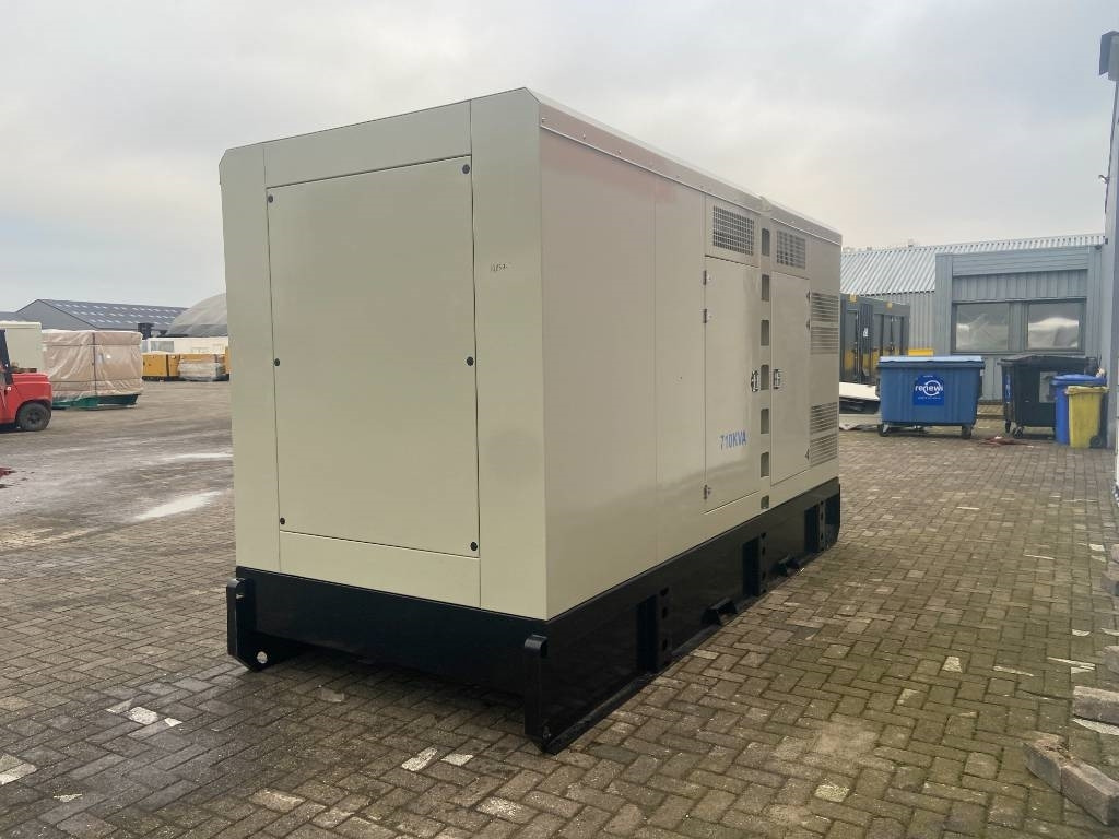 Doosan DP180LB - 710 kVA Generator - DPX 19857 - 발전기 세트 : 사진 3 Doosan DP180LB - 710 kVA Generator - DPX 19857 - 발전기 세트 : 사진 3