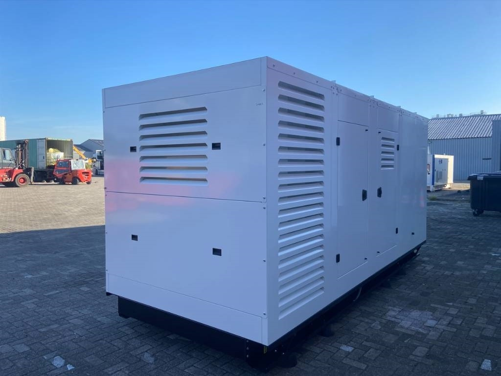 Doosan DP222CC - 1000 kVA Generator - DPX-21068 - 발전기 세트 : 사진 2 Doosan DP222CC - 1000 kVA Generator - DPX-21068 - 발전기 세트 : 사진 2