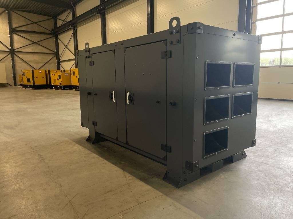 Iveco NEF45SM3 - 85 kVA Generator - DPX-17551 - 발전기 세트 : 사진 3 Iveco NEF45SM3 - 85 kVA Generator - DPX-17551 - 발전기 세트 : 사진 3