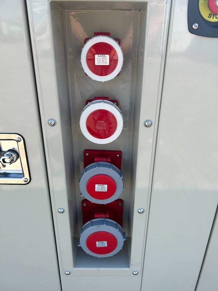 신규 발전기 세트 Iveco NEF45TM3 - 132 kVA Generator - DPX-19792 : 사진 18 신규 발전기 세트 Iveco NEF45TM3 - 132 kVA Generator - DPX-19792 : 사진 18