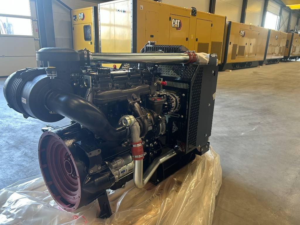 Perkins 1104D-44TA - Diesel Engine - New - DPX-25088 - 엔진 건설기계 용 : 사진 2 Perkins 1104D-44TA - Diesel Engine - New - DPX-25088 - 엔진 건설기계 용 : 사진 2