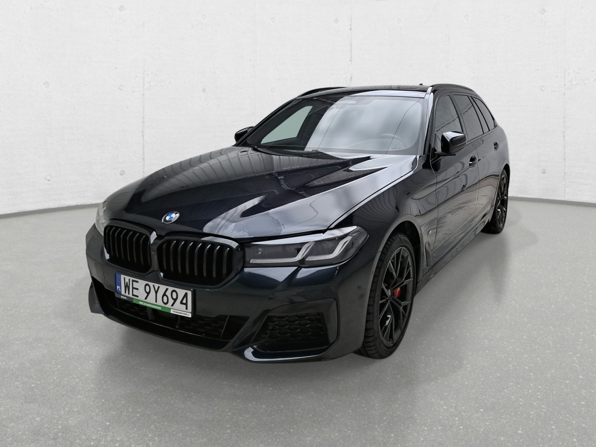 BMW 540I XDRIVE KOMBI - 차량 : 사진 4 BMW 540I XDRIVE KOMBI - 차량 : 사진 4