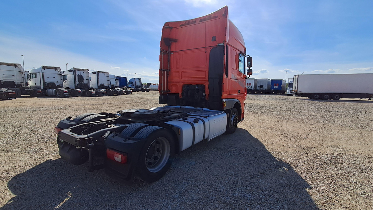 DAF XF 460 FT CIĄGNIK SIODŁOWY - 트랙터 유닛 : 사진 5 DAF XF 460 FT CIĄGNIK SIODŁOWY - 트랙터 유닛 : 사진 5