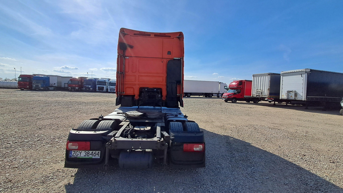 DAF XF 460 FT CIĄGNIK SIODŁOWY - 트랙터 유닛 : 사진 4 DAF XF 460 FT CIĄGNIK SIODŁOWY - 트랙터 유닛 : 사진 4