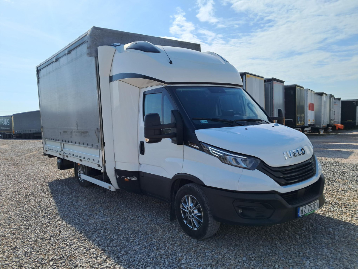 IVECO 35S18 PLANDEKA - 커튼 사이드 밴 : 사진 1 IVECO 35S18 PLANDEKA - 커튼 사이드 밴 : 사진 1