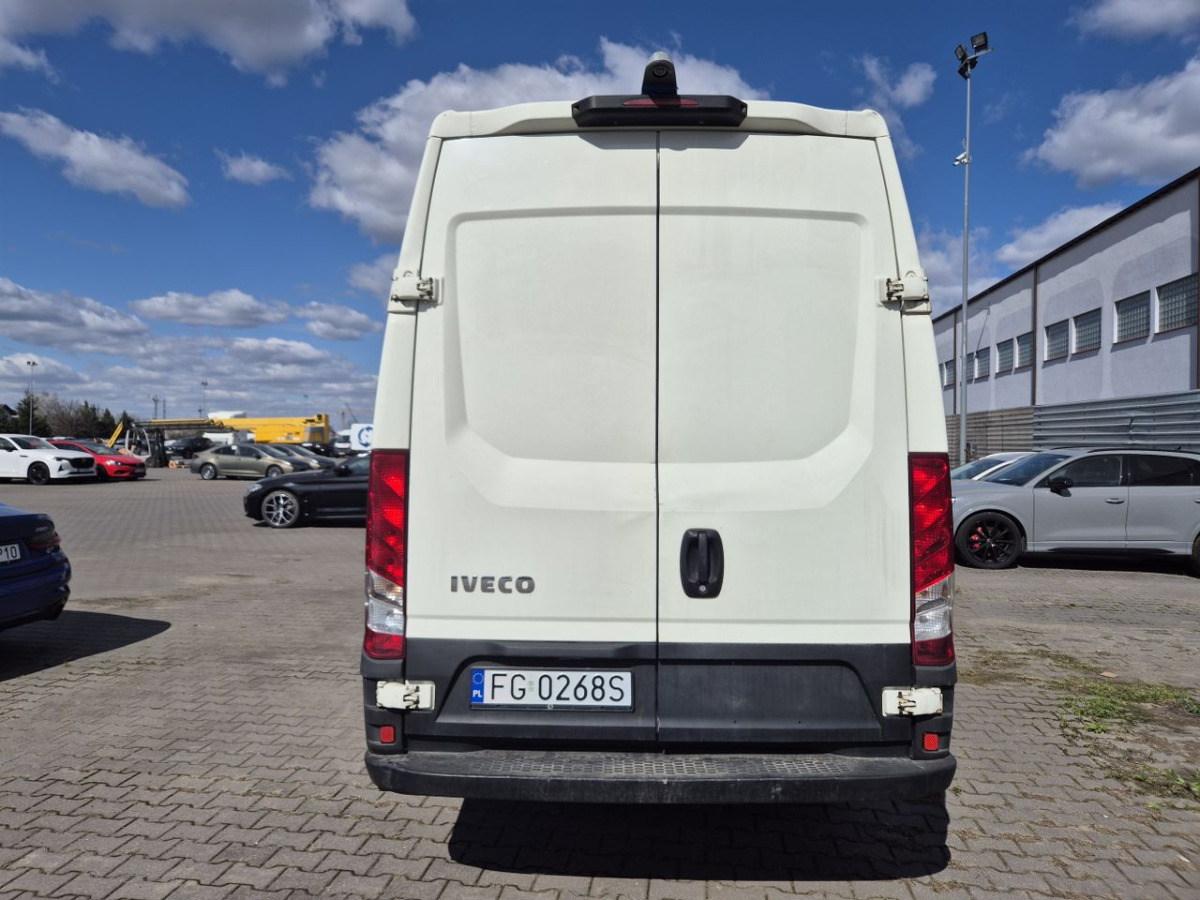 IVECO DAILY FURGON BLASZAK - 패널 밴 : 사진 5 IVECO DAILY FURGON BLASZAK - 패널 밴 : 사진 5