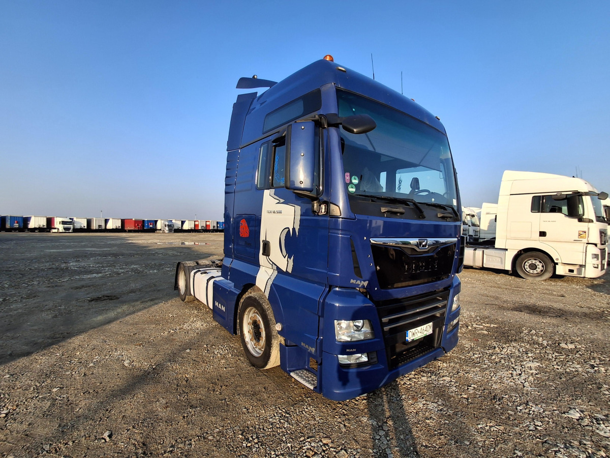 MAN TGX 18.500 CIĄGNIK SIODŁOWY - 트랙터 유닛 : 사진 1 MAN TGX 18.500 CIĄGNIK SIODŁOWY - 트랙터 유닛 : 사진 1