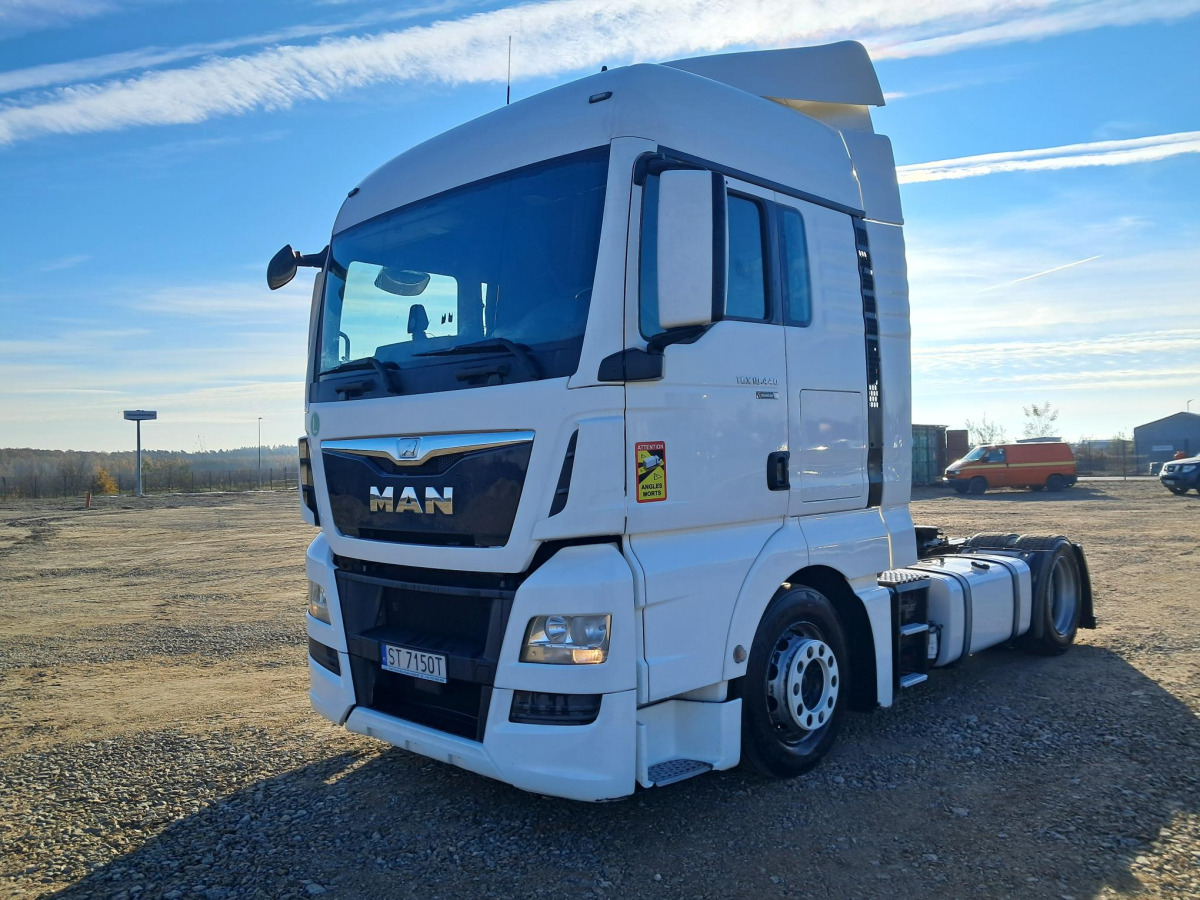 MAN TGX CIĄGNIK SIODŁOWY - 트랙터 유닛 : 사진 2 MAN TGX CIĄGNIK SIODŁOWY - 트랙터 유닛 : 사진 2