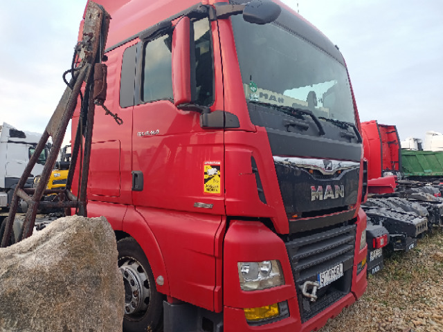 MAN TGX CIĄGNIK SIODŁOWY - 트랙터 유닛 : 사진 1 MAN TGX CIĄGNIK SIODŁOWY - 트랙터 유닛 : 사진 1