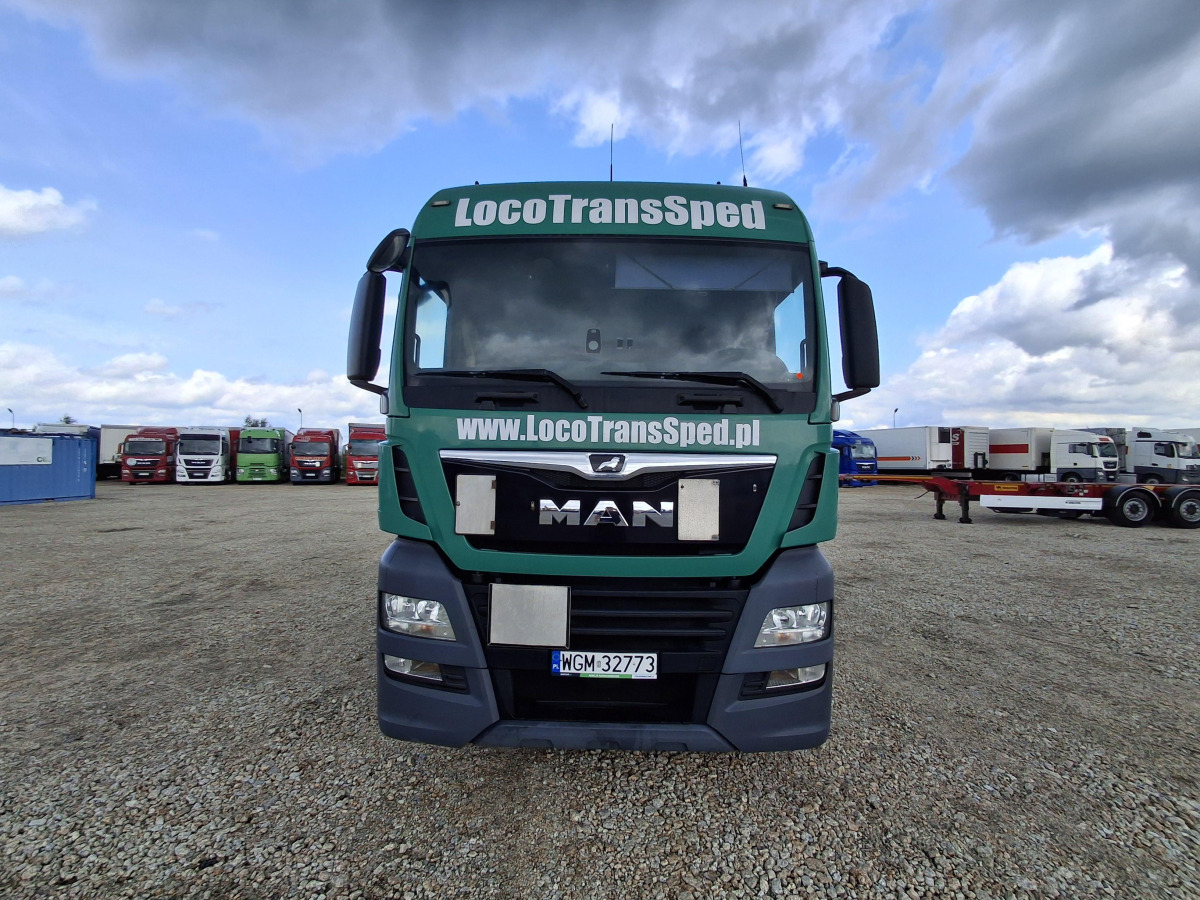 MAN TGX CIĄGNIK SIODŁOWY - 트랙터 유닛 : 사진 2 MAN TGX CIĄGNIK SIODŁOWY - 트랙터 유닛 : 사진 2