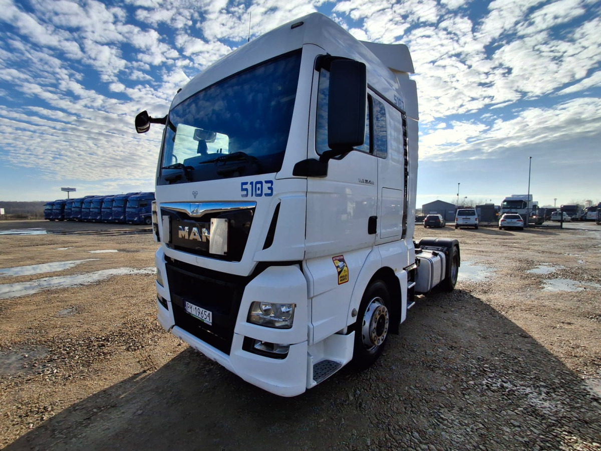 MAN TGX CIĄGNIK SIODŁOWY - 트랙터 유닛 : 사진 3 MAN TGX CIĄGNIK SIODŁOWY - 트랙터 유닛 : 사진 3