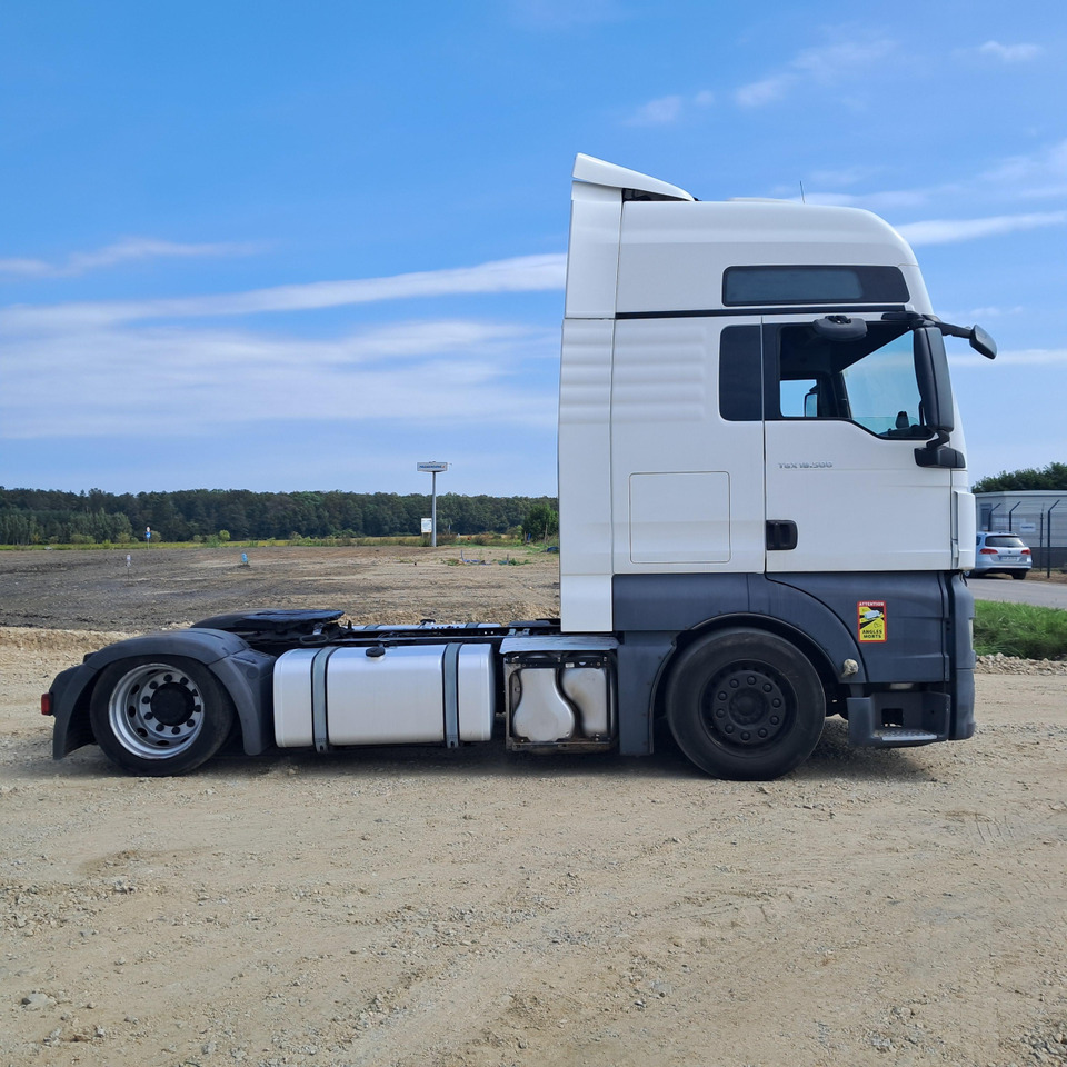 MAN TGX CIĄGNIK SIODŁOWY - 트랙터 유닛 : 사진 4 MAN TGX CIĄGNIK SIODŁOWY - 트랙터 유닛 : 사진 4
