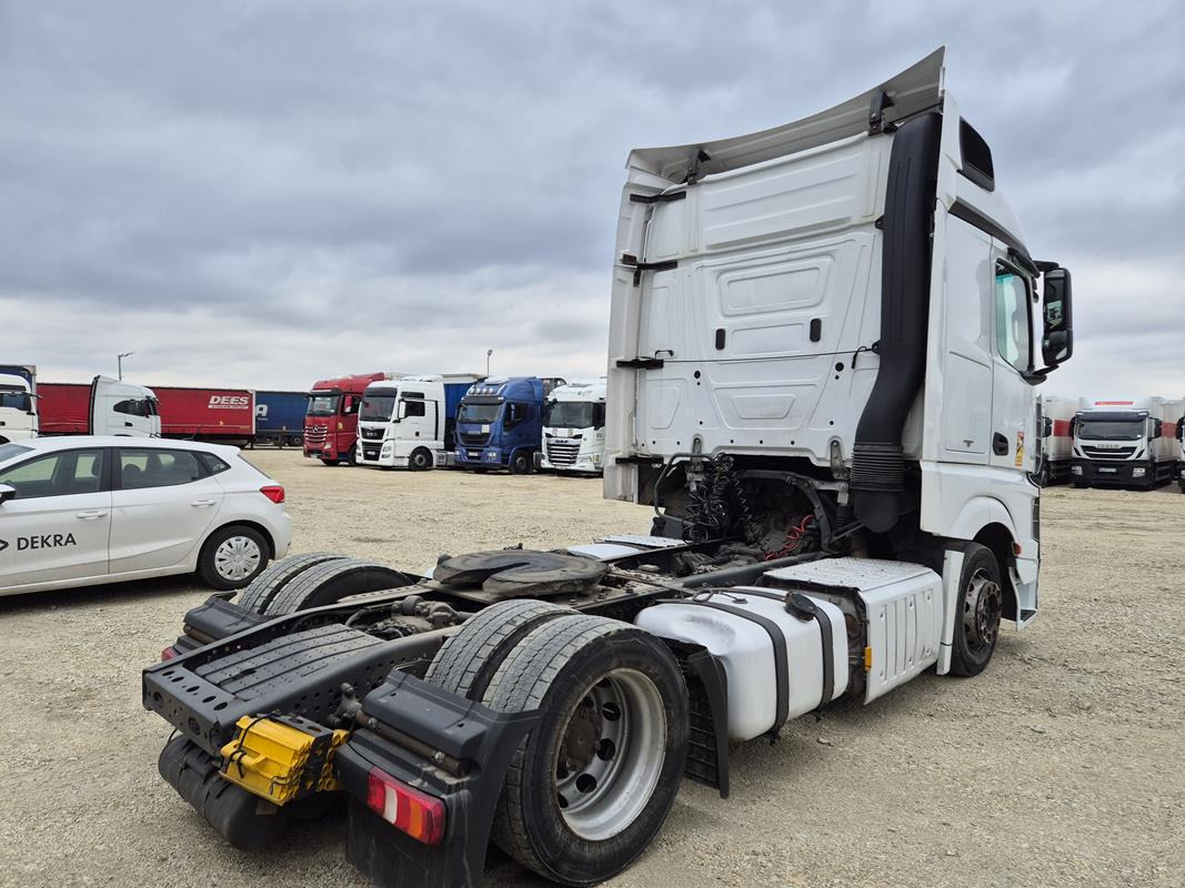 MERCEDES BENZ ACTROS 1845 CIĄGNIK SIODŁOWY - 트랙터 유닛 : 사진 4 MERCEDES BENZ ACTROS 1845 CIĄGNIK SIODŁOWY - 트랙터 유닛 : 사진 4