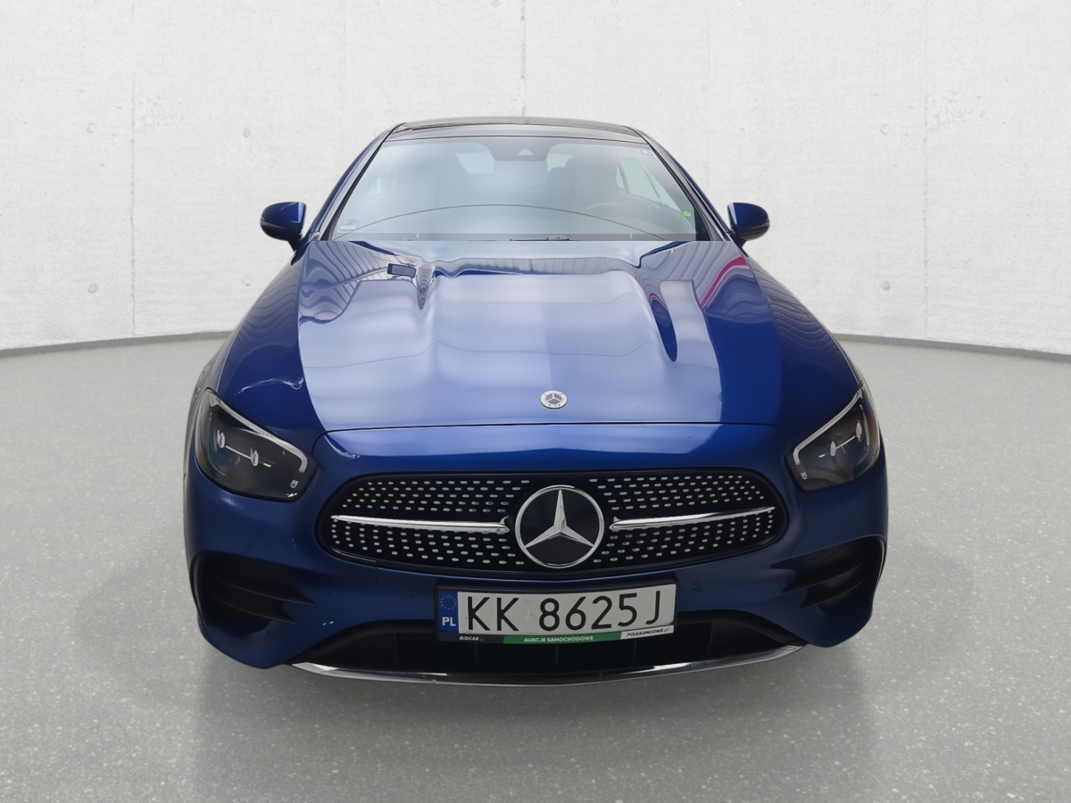 MERCEDES BENZ E 200 4MATIC COUPE - 차량 : 사진 3 MERCEDES BENZ E 200 4MATIC COUPE - 차량 : 사진 3